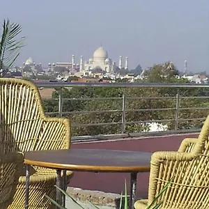 *** Hotel Kush India