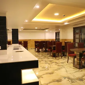 *** Hotel The Grand White By Parfait India