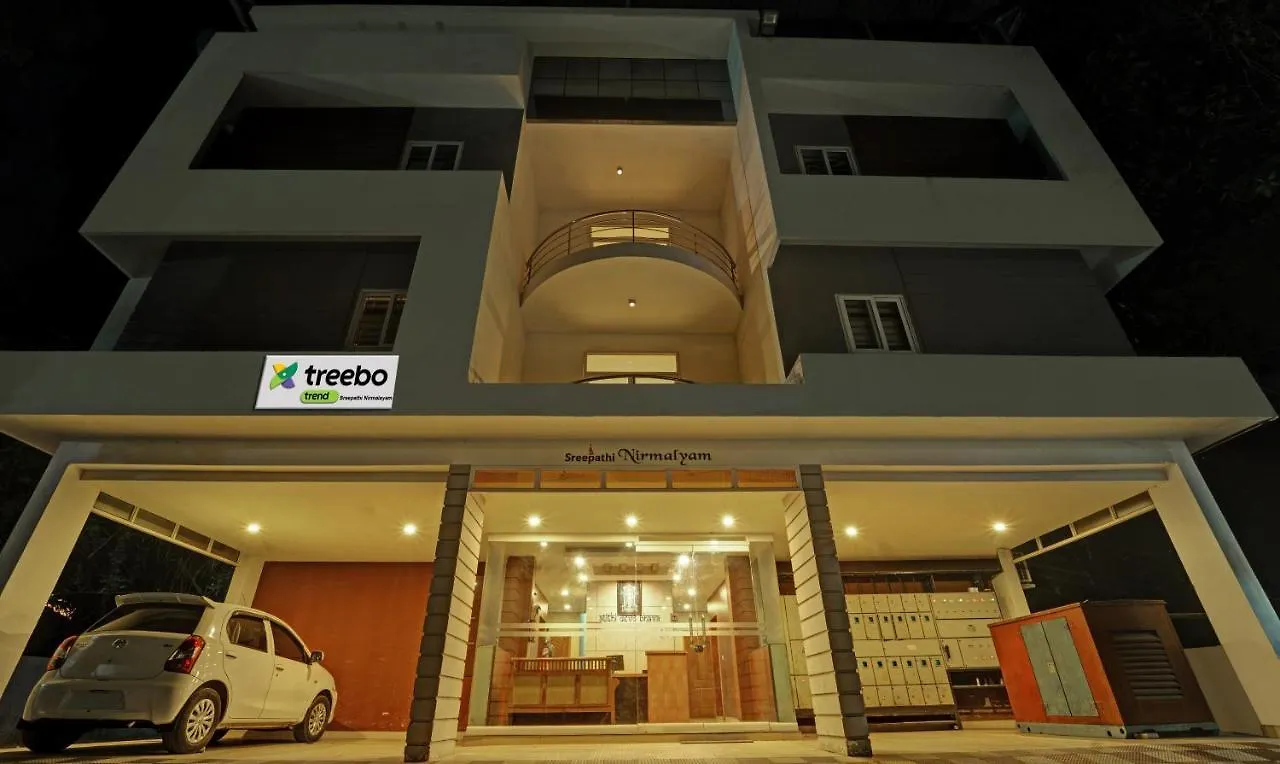 Sreepathi Nirmalyam 400 Mts From Guruvayoor Temple Hotel Guruvayur